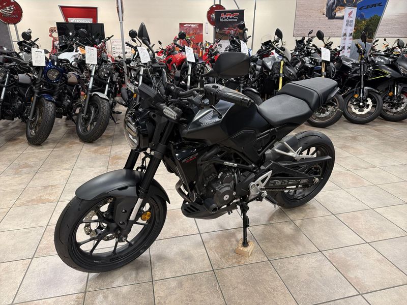 Used 2023 Honda CB300R ABS Image 13