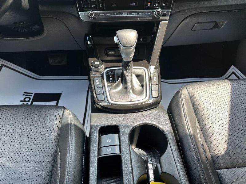 Used 2024 Kia Seltos SXImage 26