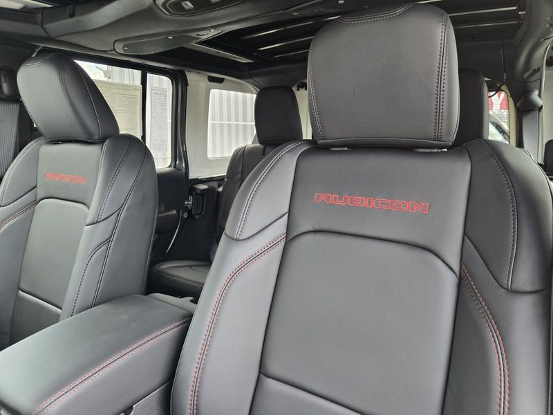 New 2026 Jeep Wrangler 4-door Rubicon X