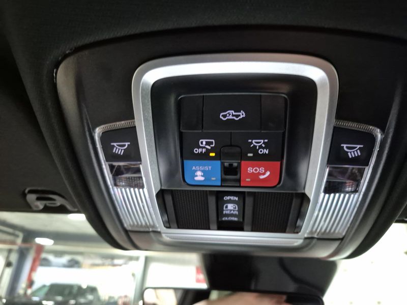 2025 RAM 1500 Big Horn Crew Cab 4x4 6