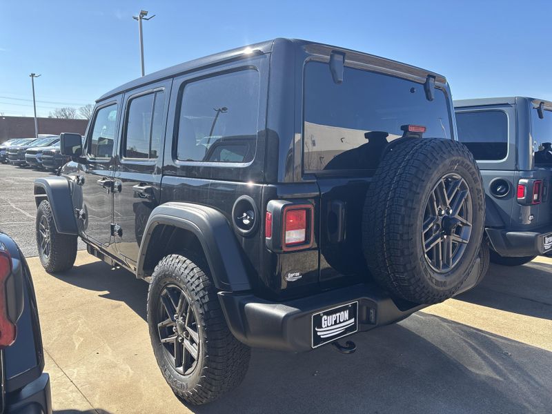 New 2026 Jeep Wrangler 4-door Sport SImage 11