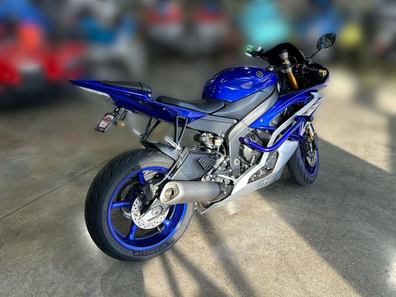 Used 2016 Yamaha YZF-R6 Image 15