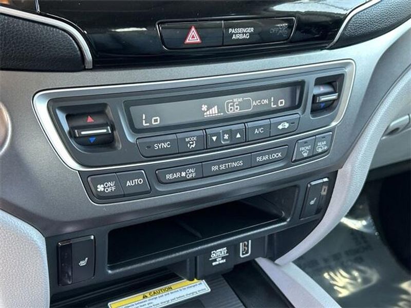 2022 Honda Pilot Special Edition photo 27