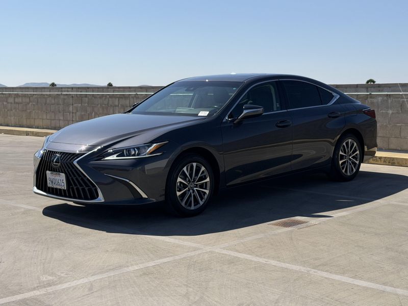 Used 2025 Lexus ES 350Image 5