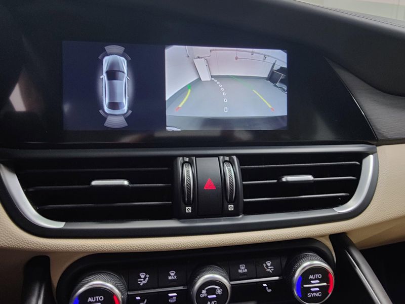2023 Alfa Romeo Giulia Lusso AWD w/Activ AsstImage 20