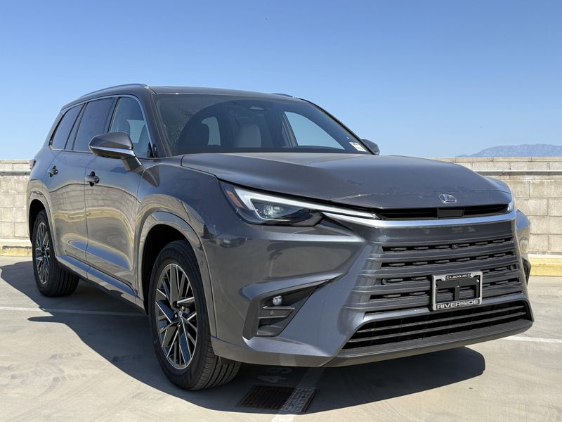 2025 LEXUS TX 350 PremiumImage 2