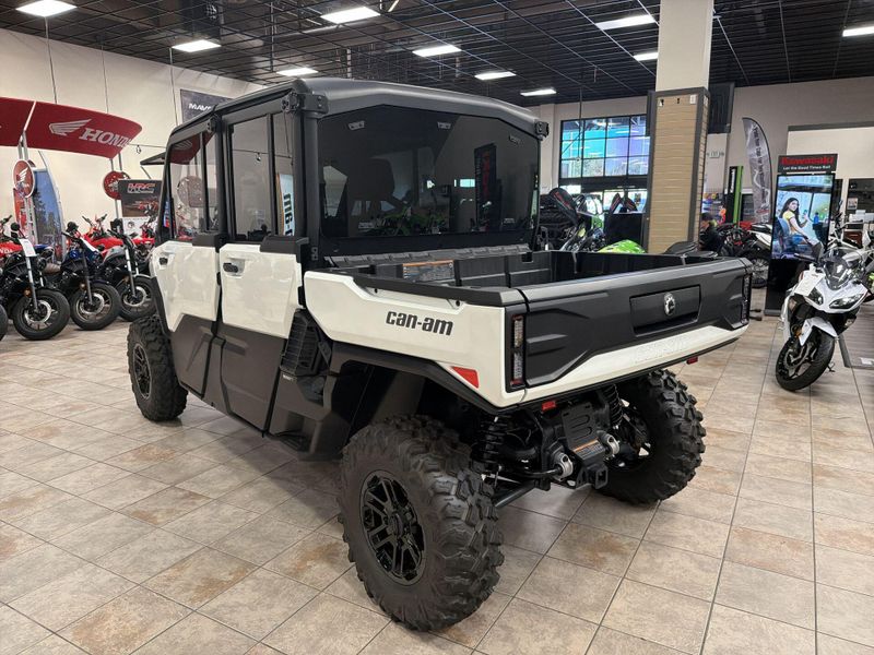 New 2026 Can-Am DEFENDER MAX LIMITED CAB HD11 Image 15