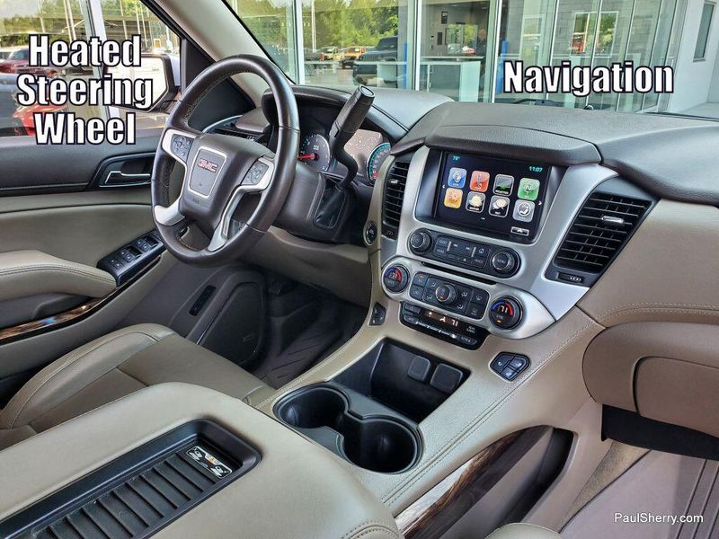 Used 2017 GMC Yukon XL SLTImage 3