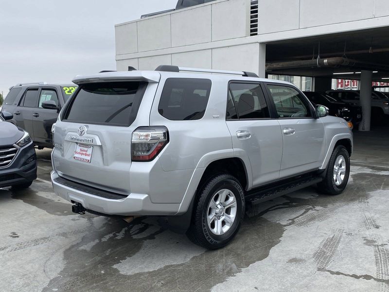 2023 Toyota 4Runner SR5 PremiumImage 4