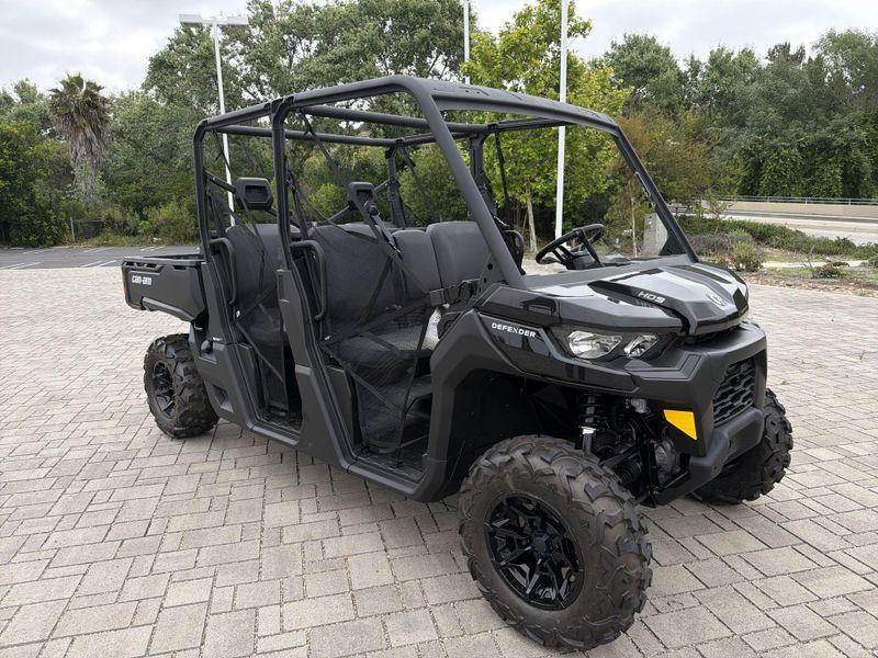 New 2026 Can-Am DEFENDER MAX DPS HD9 Image 11
