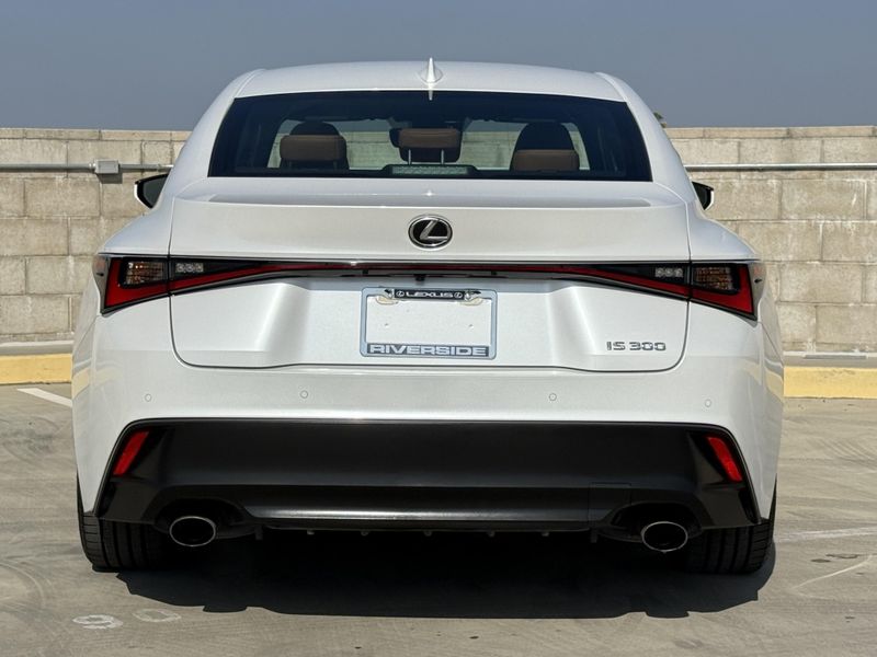 Used 2024 Lexus IS 300Image 11