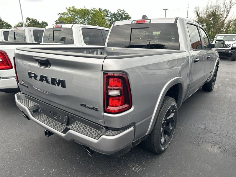 2025 RAM 1500 Big Horn Crew Cab 4x4 5