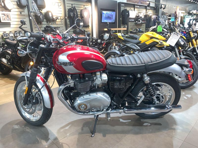 New 2025 Triumph BONNEVILLE T120 ELVIS EDITION Image 10