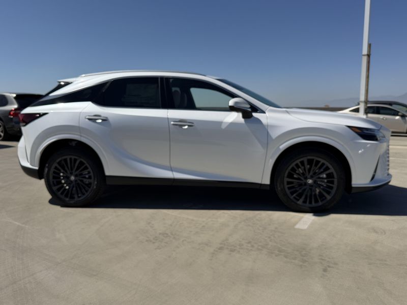 New 2026 Lexus RX 350 CP,DK,FZ,GN,KG,NW,PB,PJ,PM,2T,3J,87Image 12