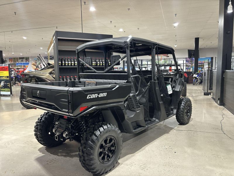New 2026 Can-Am DEFENDER MAX XT HD11 WITH 10.25 IN. INFOTAINMENT Image 15