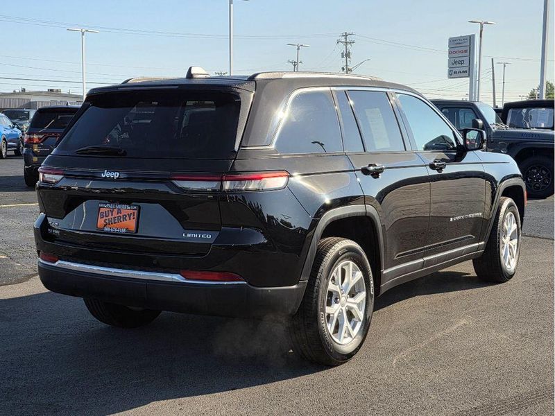 Used 2023 Jeep Grand Cherokee Limited