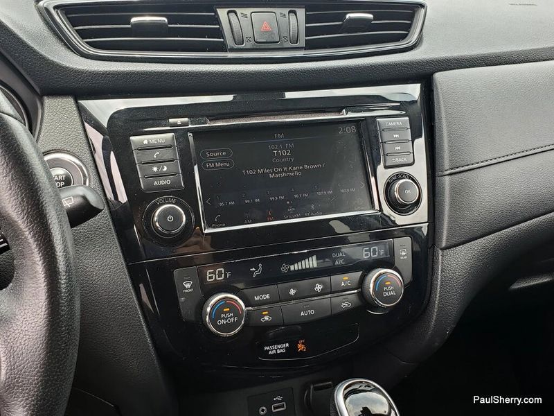 Used 2020 Nissan Rogue SV