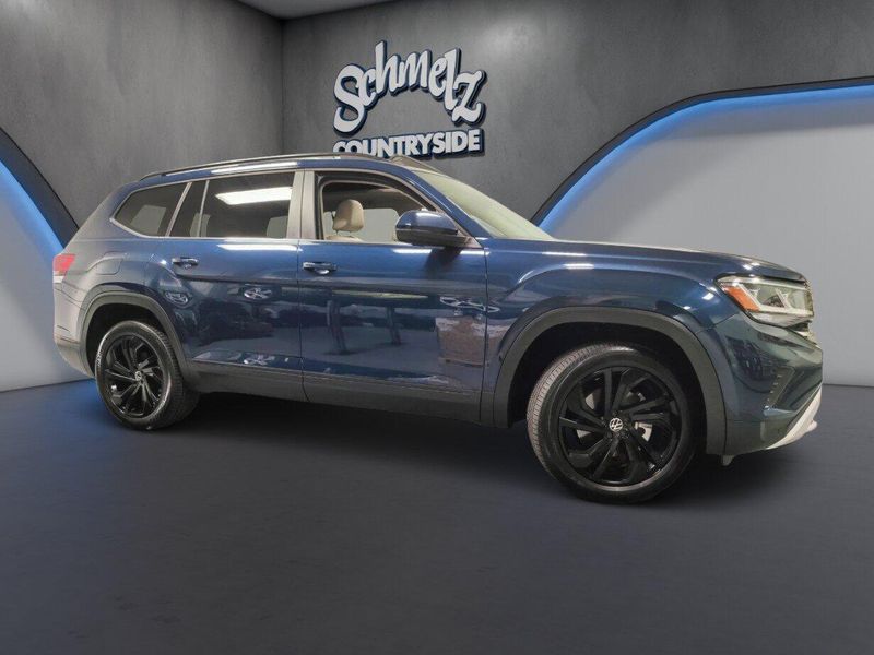 Used 2022 Volkswagen Atlas V6 AWD SE w/Technology/SunroofImage 3