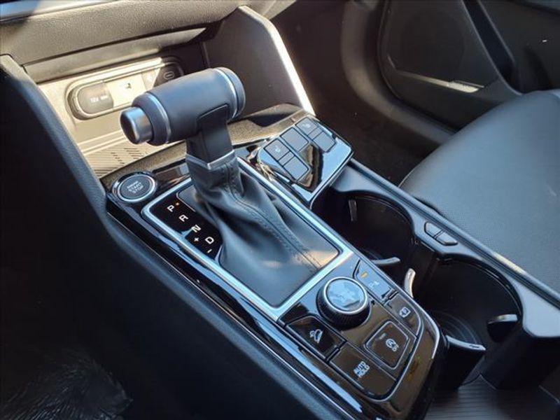 2025 Kia Sportage SXImage 13