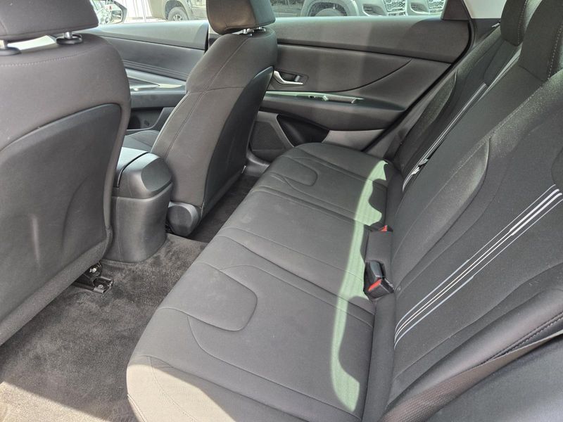Used 2022 Hyundai Elantra SEL IVT