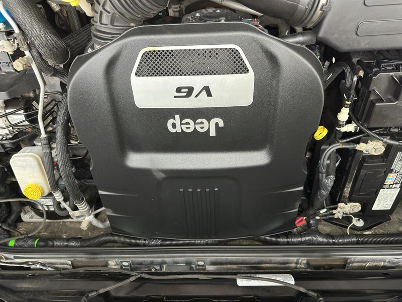 Used 2016 Jeep Wrangler JK SportImage 15