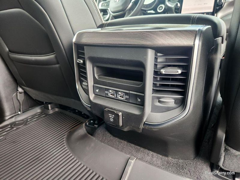 2025 RAM 1500 Laramie Crew Cab 4x4 5