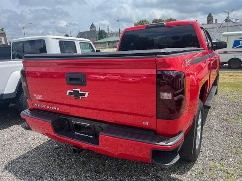Used 2018 Chevrolet Silverado 1500 LTImage 3