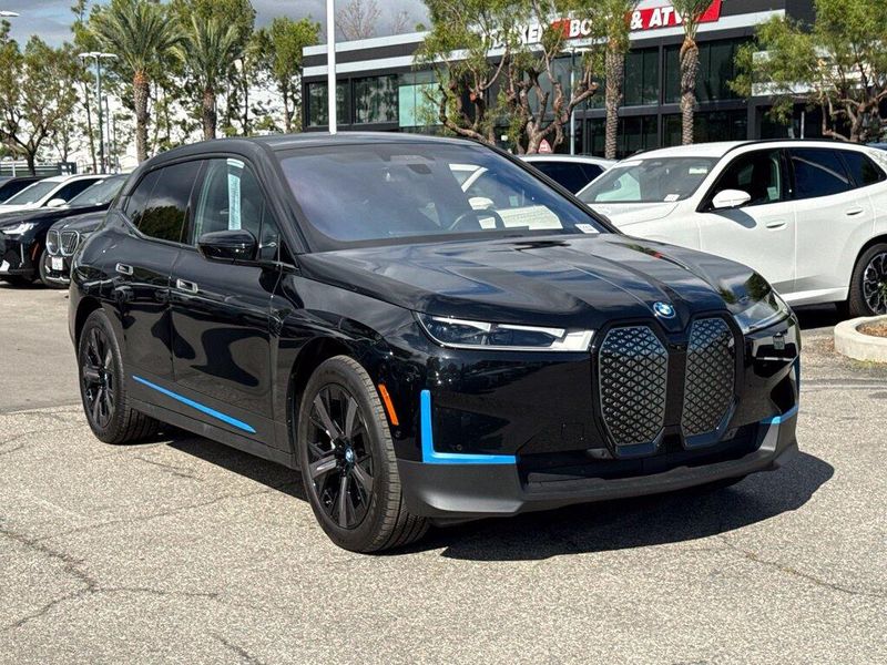 Used 2024 BMW iX xDrive50Image 6
