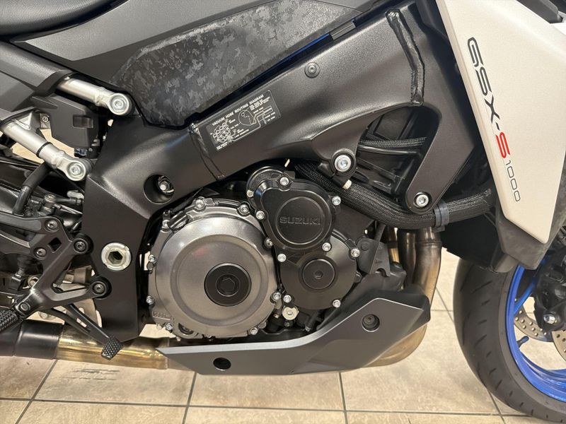 Used 2022 Suzuki GSX-S1000 Image 24