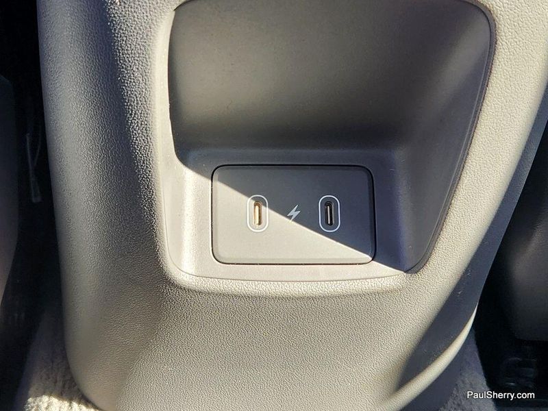 2024 Hyundai Elantra SELImage 31