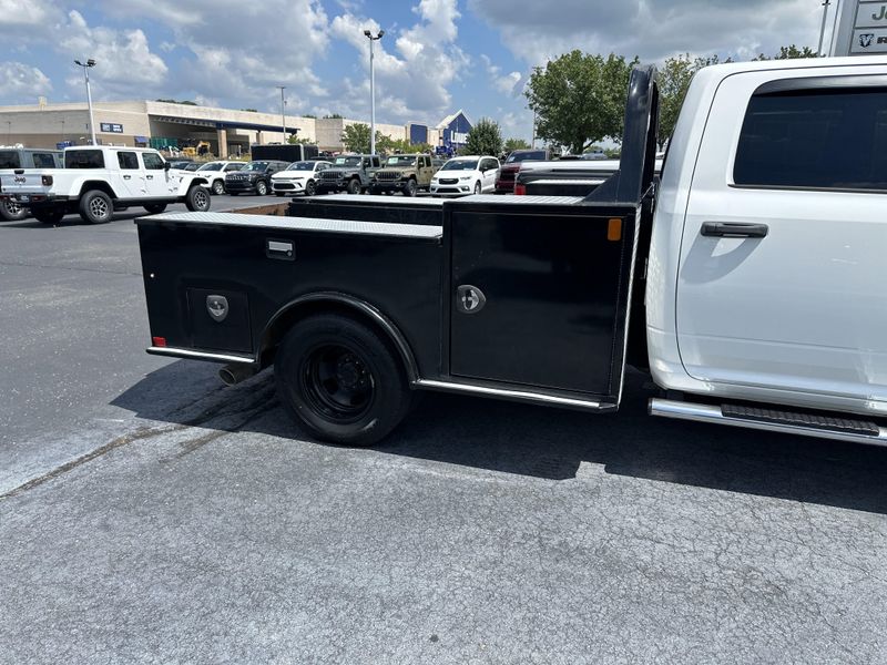 Used 2018 RAM 3500 Chassis TradesmanImage 6