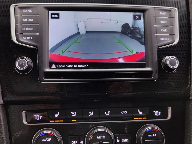 Used 2017 Volkswagen Golf GTI Autobahn w/Performance Pkg/DCC/SunroofImage 24