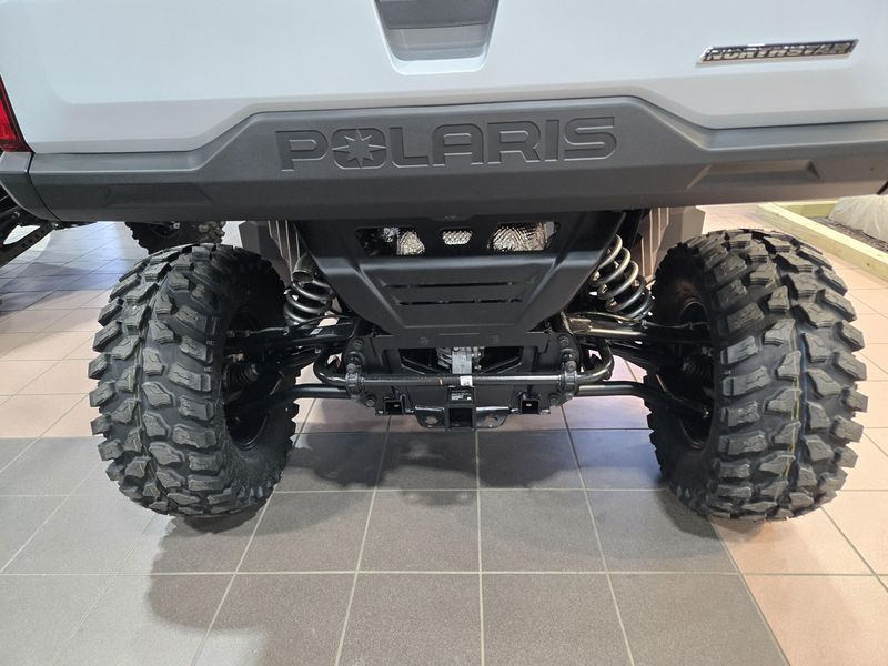 NEW 2025 POLARIS RGR CREW XD 1500 NORTHSTAR EDITION Image 24