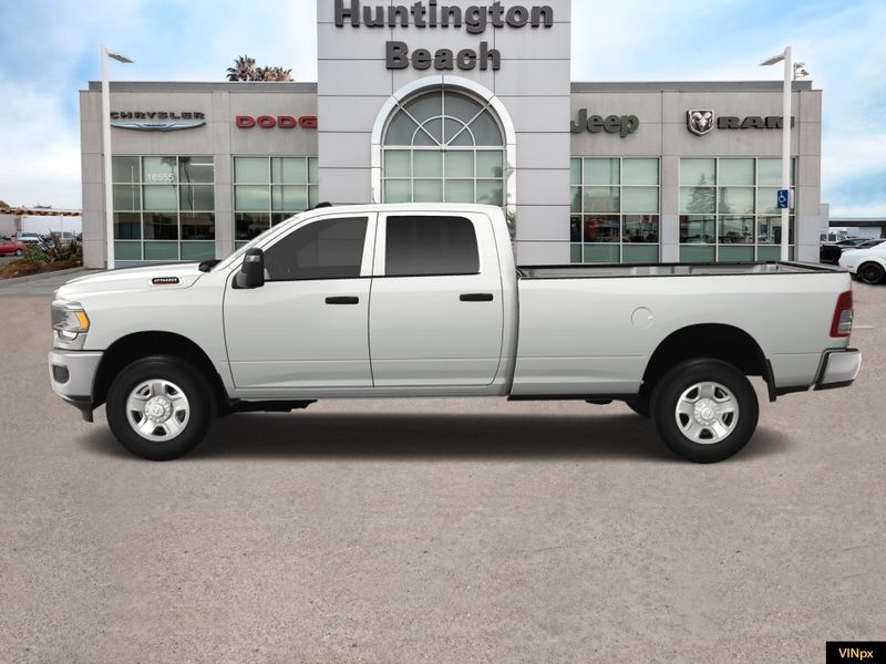 2023 RAM 2500 Tradesman Crew Cab 4x2 Long BoxImage 2