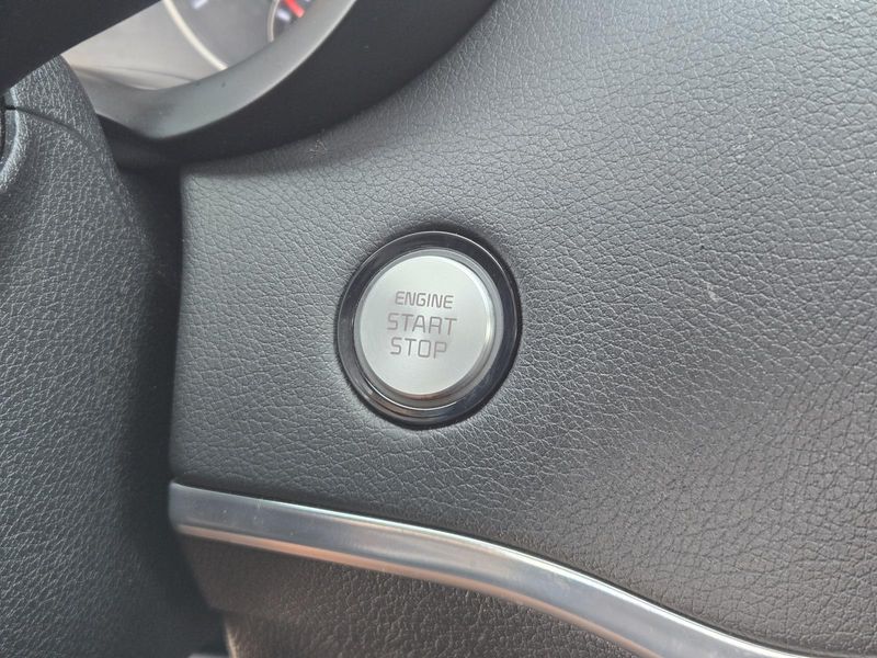 Used 2019 Kia Stinger Base RWD