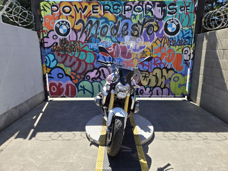 Used 2020 BMW R 1250 R Image 2