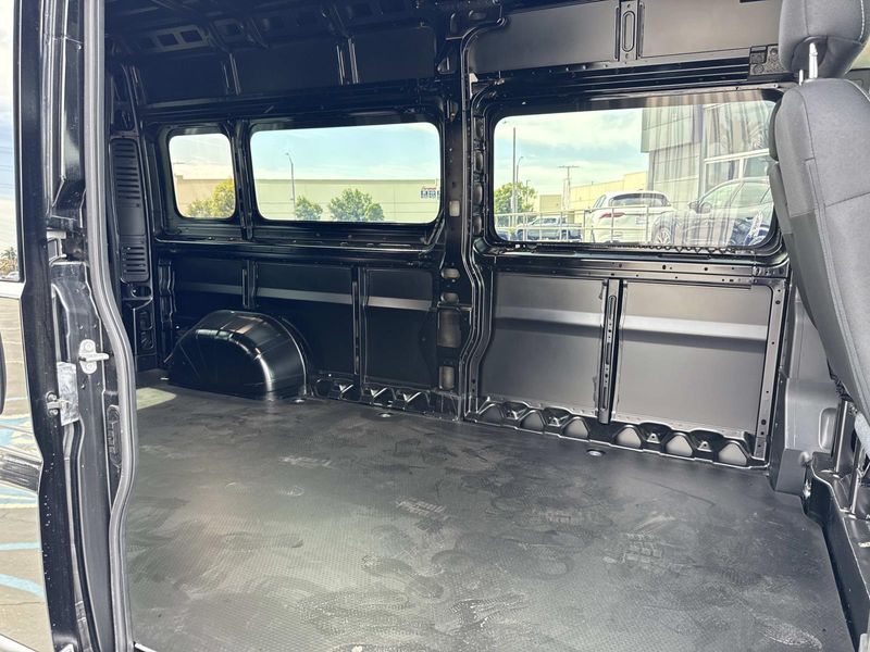 New 2026 RAM Promaster 2500 Slt+ Window Van High Roof 159' Wb