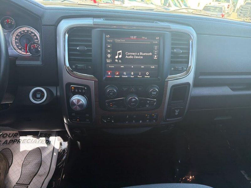 Used 2018 RAM 1500 LaramieImage 15