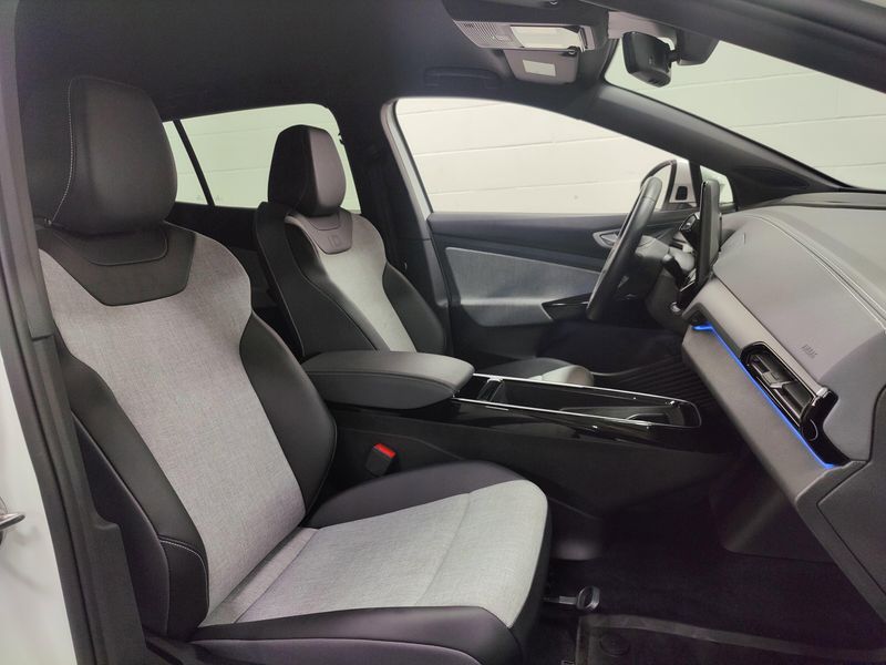 Used 2023 Volkswagen ID.4 Pro 82Kw Long RangeImage 4