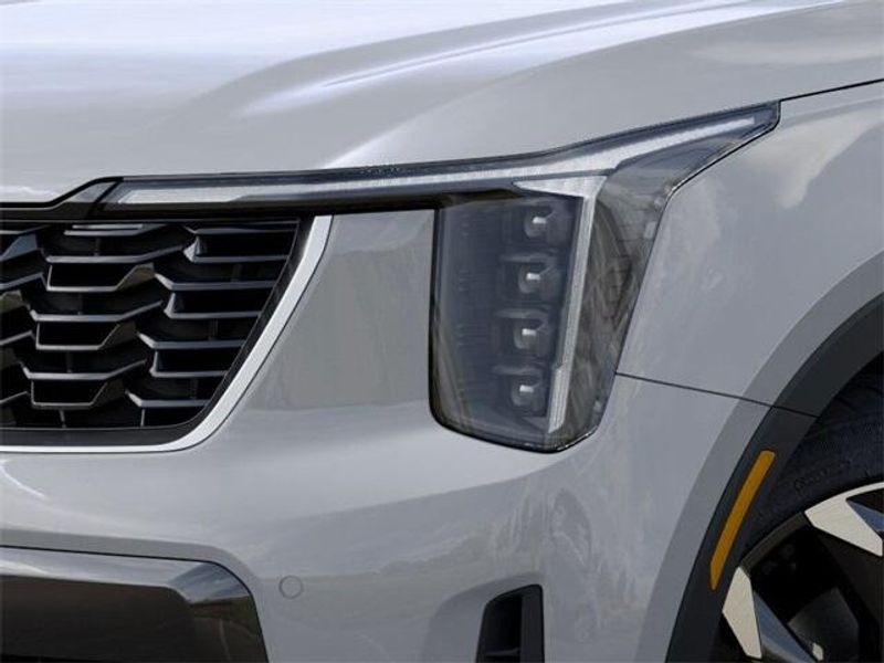 2025 Kia Sorento EXImage 10