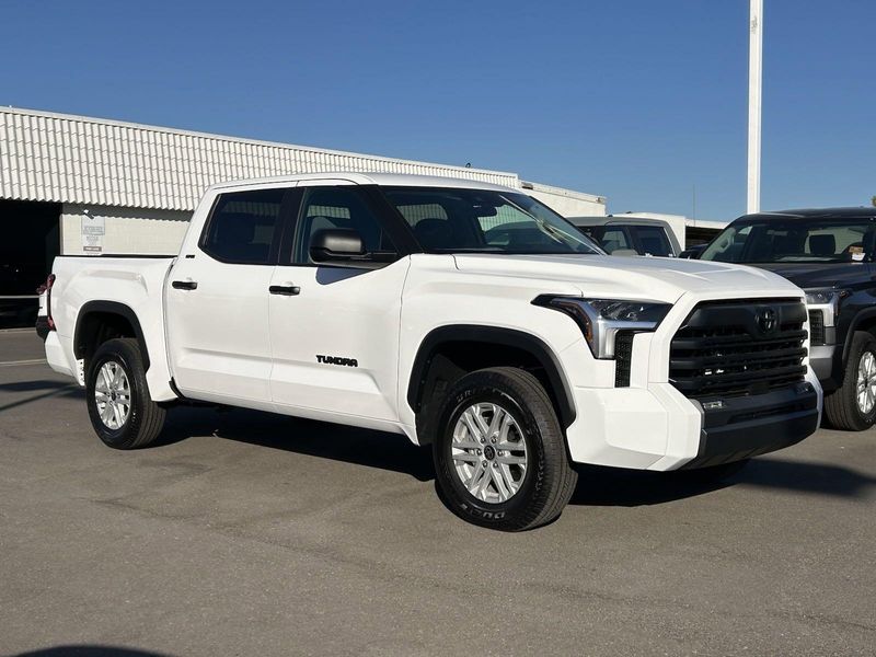 2024 Toyota Tundra SR5Image 2