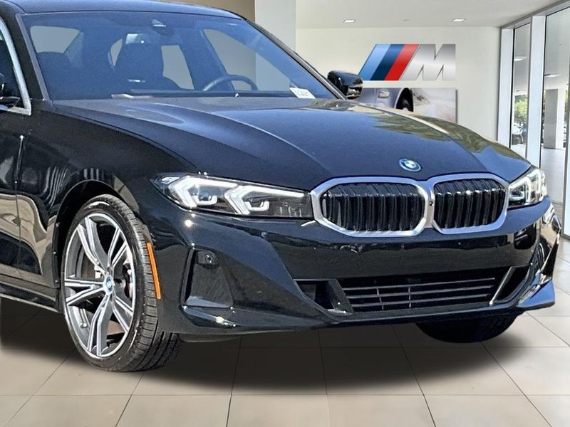 2024 BMW 3 Series 330e iPerformanceImage 8