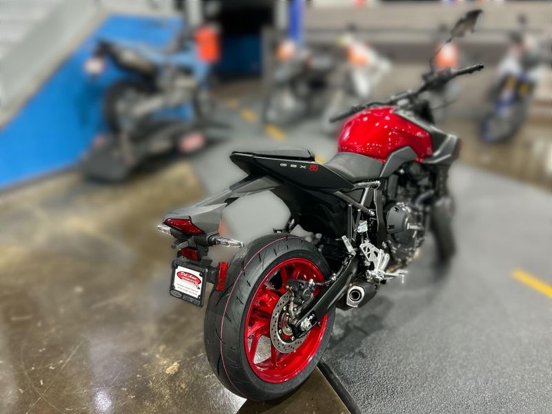 New 2026 Suzuki GSX-8S Image 14