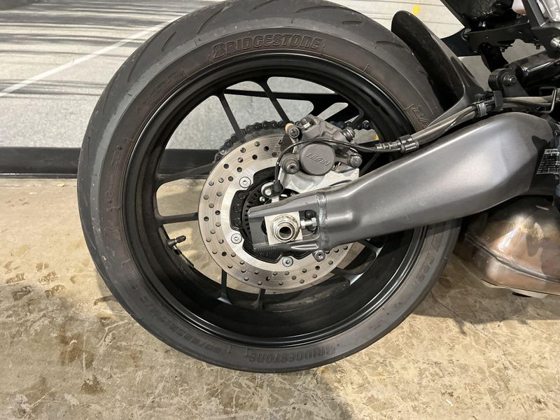 Used 2023 Yamaha MT-09 CA Image 21