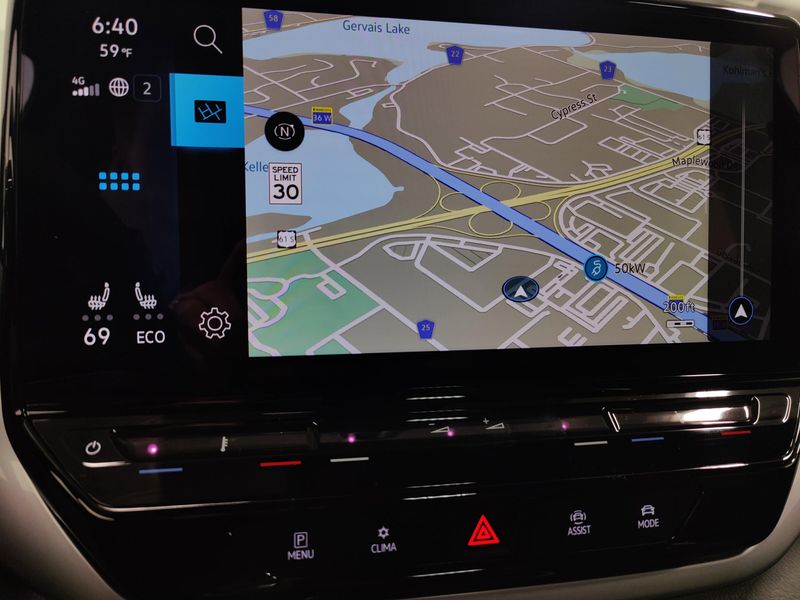 Used 2023 Volkswagen ID.4 Pro S Long Range AWD w/Glass RoofImage 7