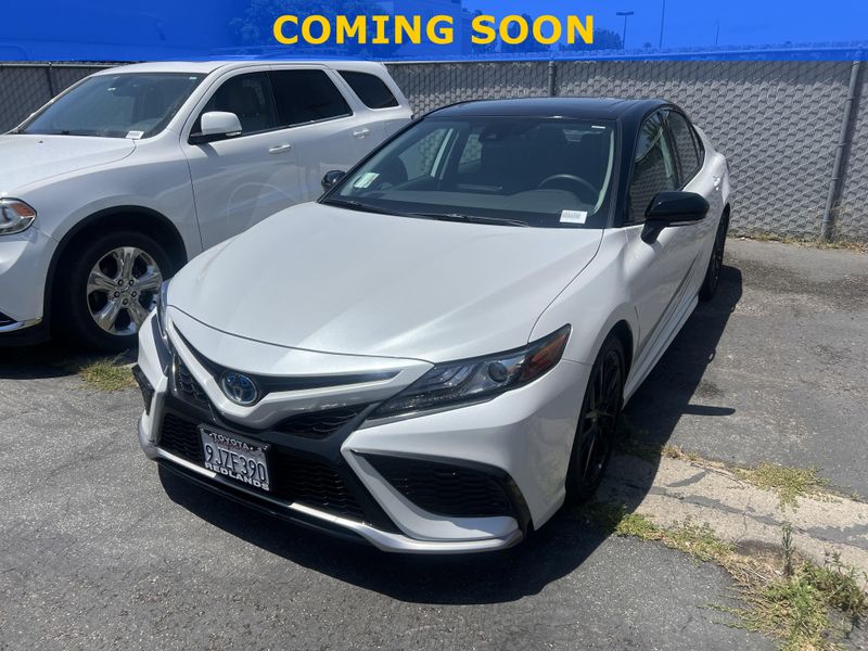 Used 2024 Toyota Camry Hybrid XSEImage 1