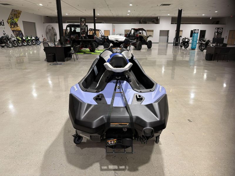 New 2026 Sea-Doo SPARK FOR 3 CONVENIENCE PACKAGE Image 16