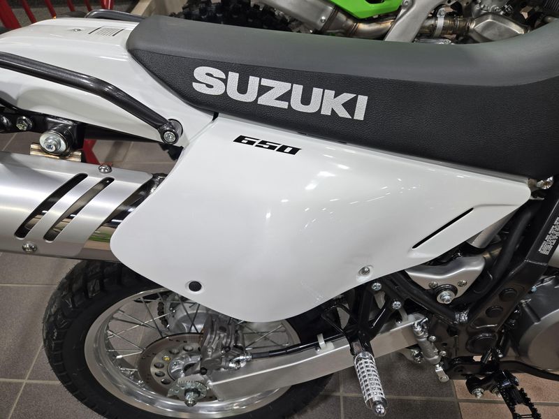 NEW 2026 SUZUKI DR650S Image 9