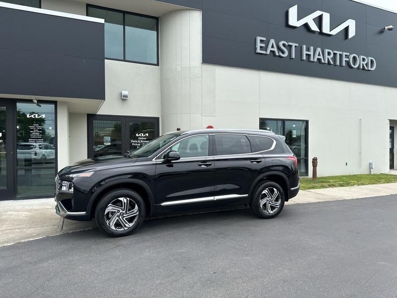 2022 Hyundai Santa Fe SELImage 1