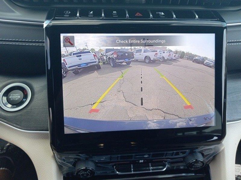 New 2024 Jeep Grand Cherokee L Garavel Jeep Norwalk CT 06851